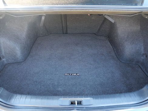 Used 2017 Nissan Altima 2.5 SL w/ Moonroof Package image 30