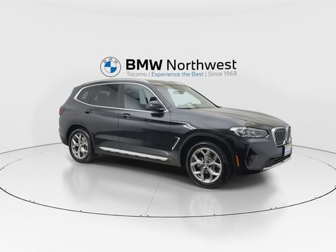 Used 2023 BMW X3 xDrive30i w/ Premium Package w/ZPA AWD/4WD image 6