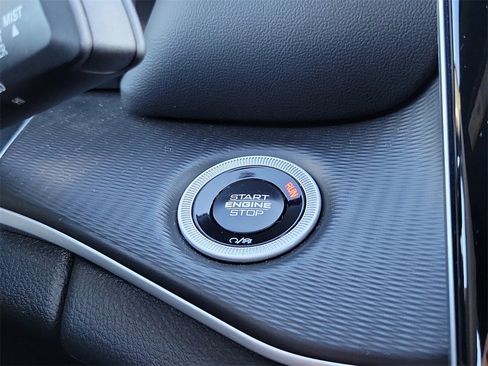 Certified 2024 Jeep Grand Cherokee Laredo X w/ Trailer Tow Package image 3