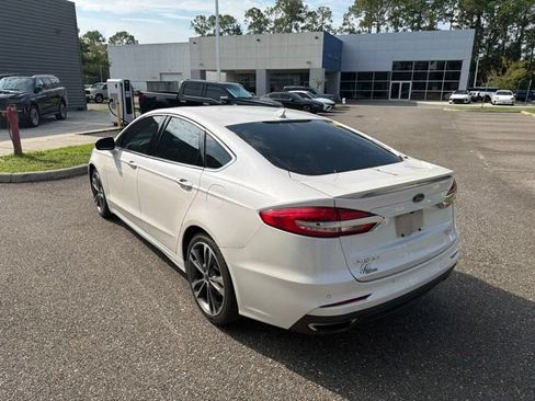 Used 2019 Ford Fusion Titanium FWD image 7