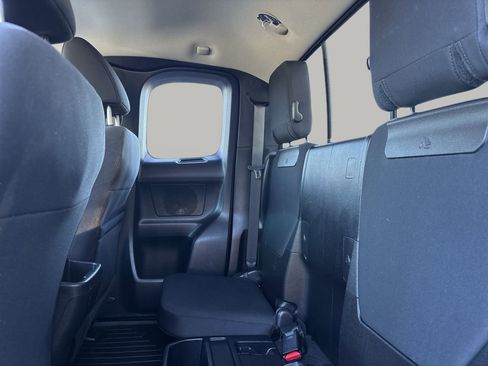 Used 2022 Toyota Tacoma SR5 image 16