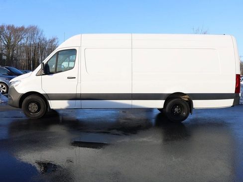 Used 2023 Mercedes-Benz Sprinter 4500 w/ Acoustic Package image 2