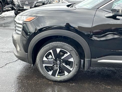 New 2026 Nissan Kicks SV w/ Cold Weather Package image 7