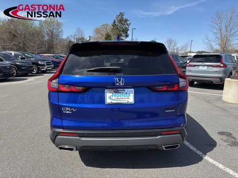 Used 2023 Honda CR-V Sport Touring image 7
