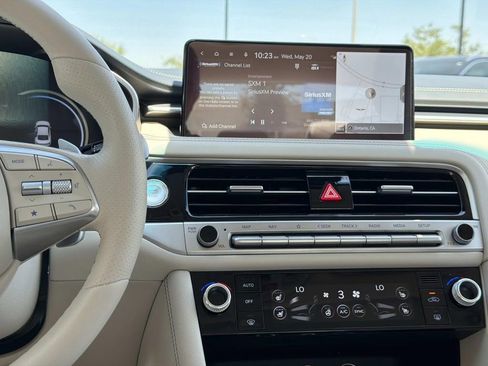 Used 2026 Genesis G70 2.5T Prestige RWD image 8