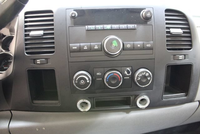 Used 2007 GMC Sierra 2500 W/T RWD image 15