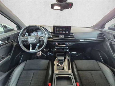 Used 2022 Audi SQ5 Premium AWD/4WD image 18