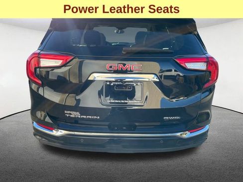 Used 2022 GMC Terrain Denali image 12