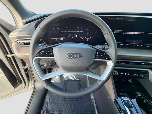 New 2025 Audi Q5 Premium Plus image 39