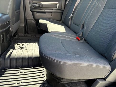 Used 2022 RAM 1500 Warlock AWD/4WD image 11