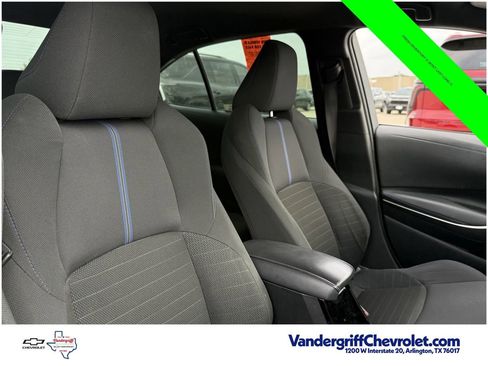 Used 2022 Toyota Corolla SE FWD image 25