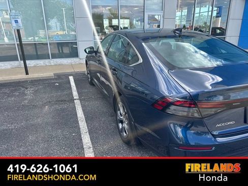 Used 2023 Honda Accord EX image 4