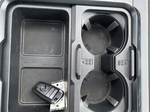 Used 2024 Ford F350 Platinum image 18