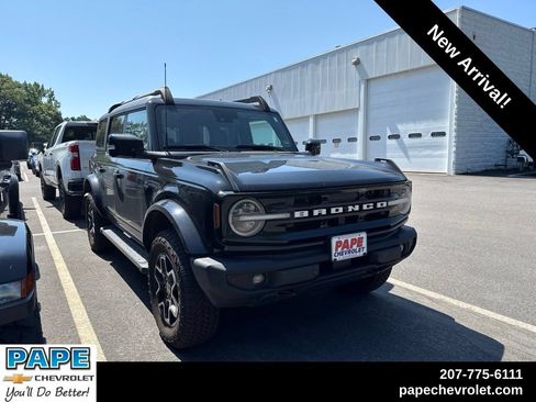 Used 2022 Ford Bronco Outer Banks AWD/4WD image 1
