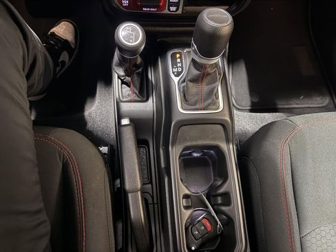 Used 2023 Jeep Gladiator Rubicon image 26