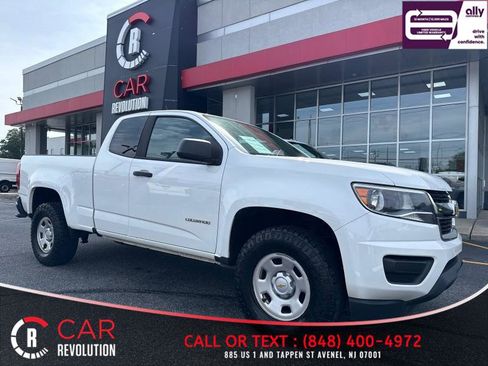 Used 2020 Chevrolet Colorado W/T w/ WT Convenience Package RWD image 1