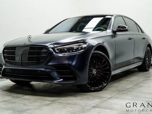 Used 2022 Mercedes-Benz S 580 4MATIC Sedan image 1