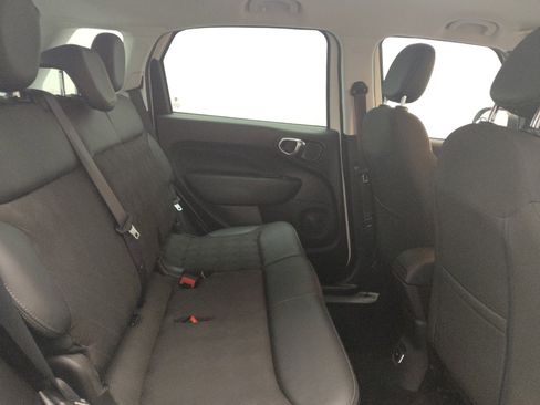 Used 2018 FIAT 500L Pop w/ Popular Equipment Group image 19