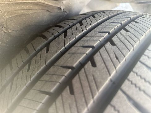 Used 2016 Toyota RAV4 SE image 10