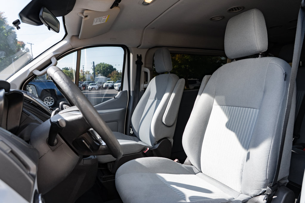 Used 2015 Ford Transit 150 XLT RWD image 19