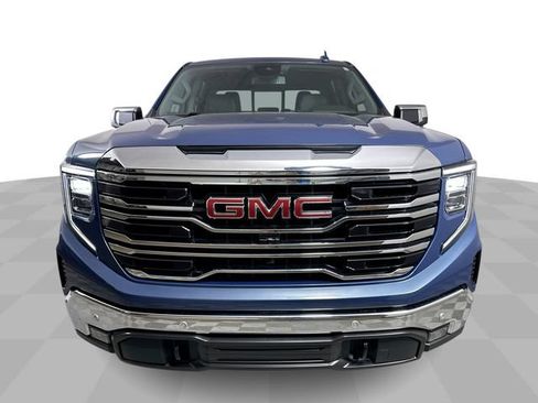 Used 2024 GMC Sierra 1500 SLT w/ SLT Premium Plus Package AWD/4WD image 3