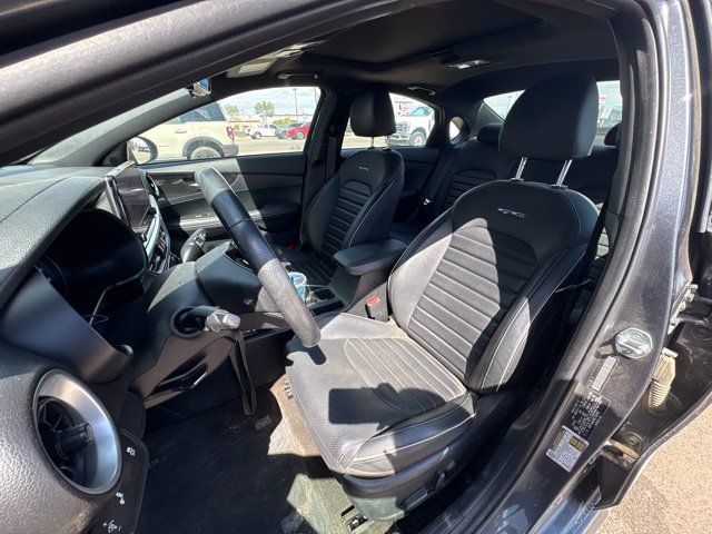 Used 2024 Kia Forte GT-Line w/ GT-Line Premium Package FWD image 22