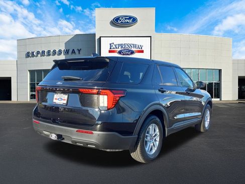 New 2026 Ford Explorer Active image 6