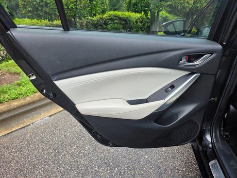 Used 2016 MAZDA MAZDA6 Grand Touring w/ GT Technology Package image 31