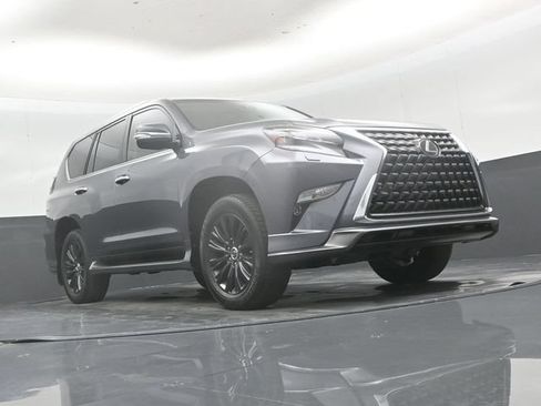 Used 2023 Lexus GX 460 Luxury w/ Sport Design Package AWD/4WD image 49