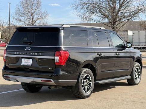 Used 2024 Ford Expedition Max XLT image 4
