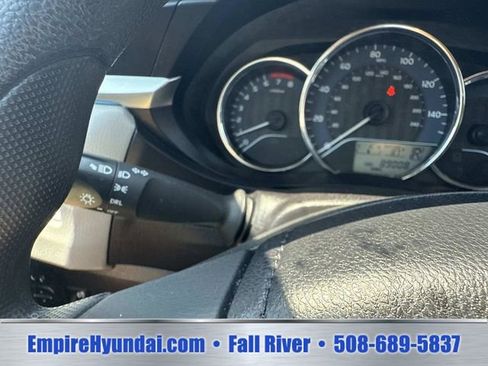 Used 2016 Toyota Corolla LE FWD image 32