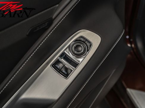 Used 2023 Chevrolet Corvette Stingray Coupe w/ Z51 Performance Package image 28