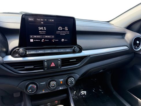 Used 2024 Kia Forte LXS image 12