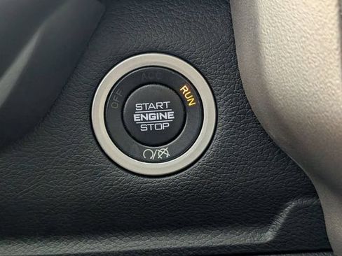 Used 2024 RAM 2500 Laramie AWD/4WD image 23