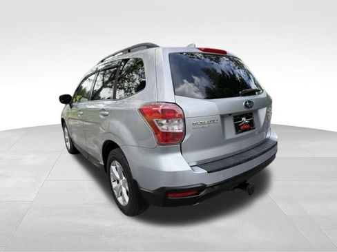 Used 2016 Subaru Forester 2.5i Premium w/ All-Weather Package AWD/4WD image 3