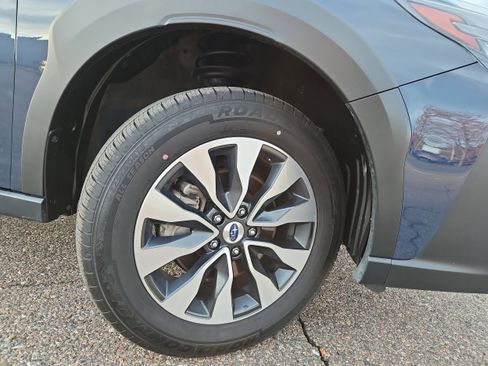 Certified 2023 Subaru Outback Limited image 26