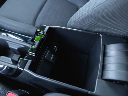 Certified 2020 Toyota Corolla SE w/ Carpet Mat Package (TMS) FWD image 24