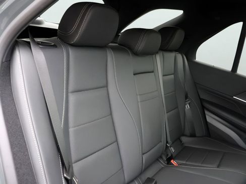 New 2026 Mercedes-Benz GLE 450 4MATIC image 12
