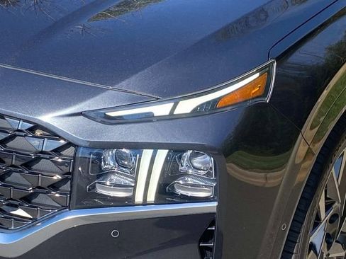 Used 2023 Hyundai Santa Fe Calligraphy image 5