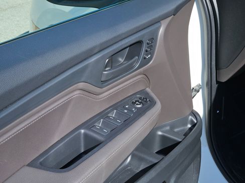 Used 2019 Honda Odyssey EX-L image 12