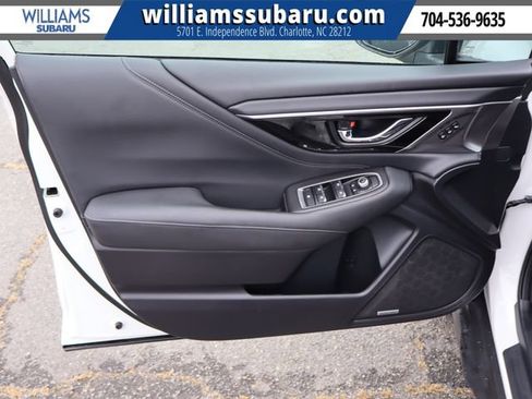 Used 2024 Subaru Outback Limited AWD/4WD image 17
