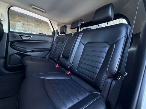 Used 2022 Ford Edge SEL w/ Convenience Package image 23