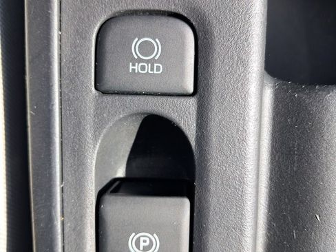 Used 2024 Toyota Corolla LE w/ LE Convenience Package FWD image 26