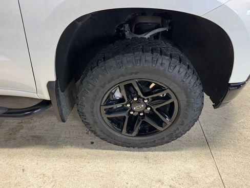 Certified 2021 Chevrolet Silverado 1500 LT Trail Boss w/ Convenience Package II image 7