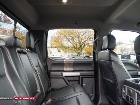 Used 2019 Ford F450 Lariat image 40