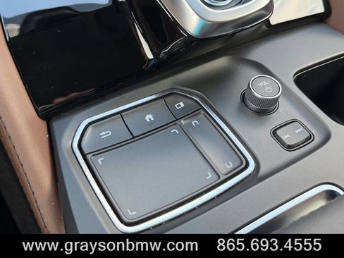Used 2024 Acura MDX SH-AWD w/ Advance Package image 29