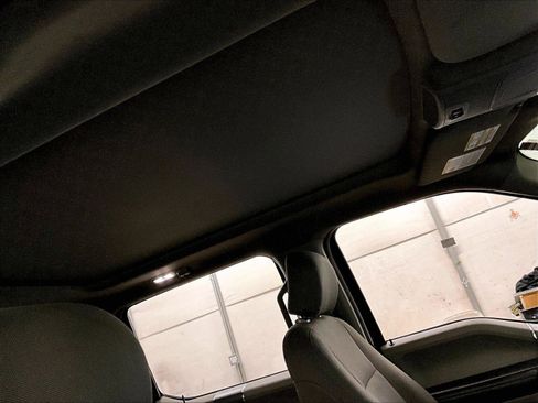 Used 2019 Ford F150 XLT w/ Equipment Group 302A Luxury AWD/4WD image 21