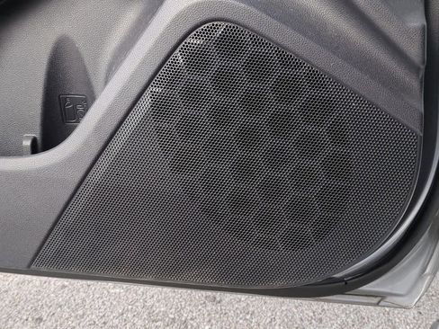 Used 2021 Subaru Crosstrek 2.0i Premium w/ Moonroof Package image 29