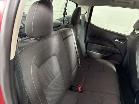 Used 2016 Chevrolet Colorado LT w/ LT Convenience Package image 19