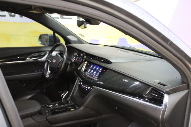 Used 2020 Cadillac XT6 Premium Luxury AWD/4WD image 12